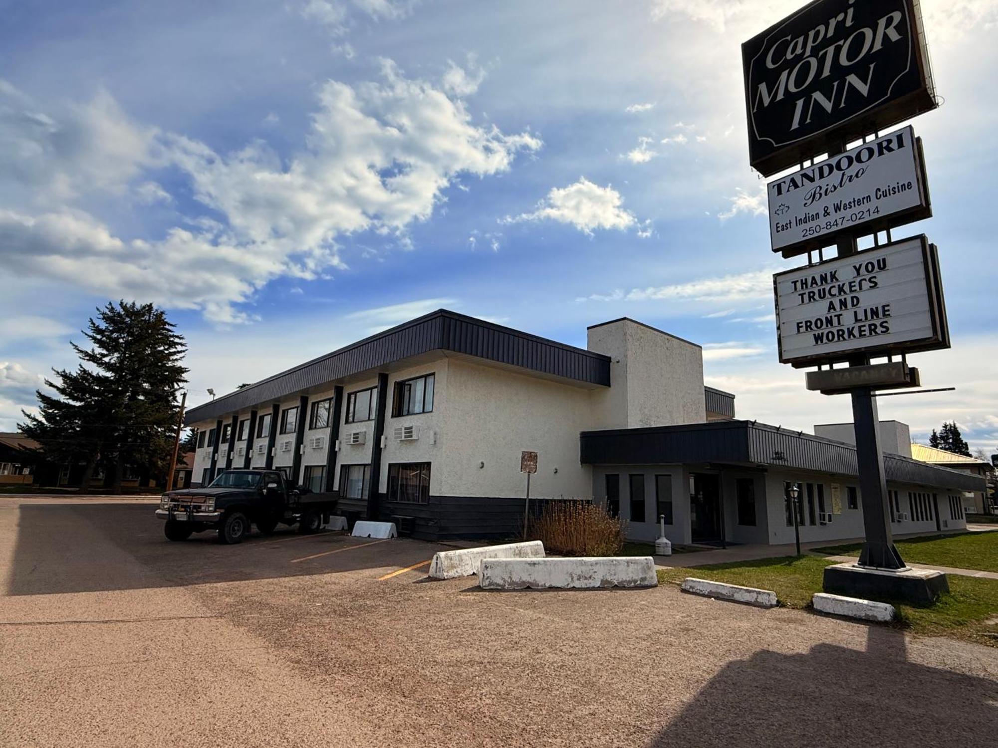 Capri Motor Motel